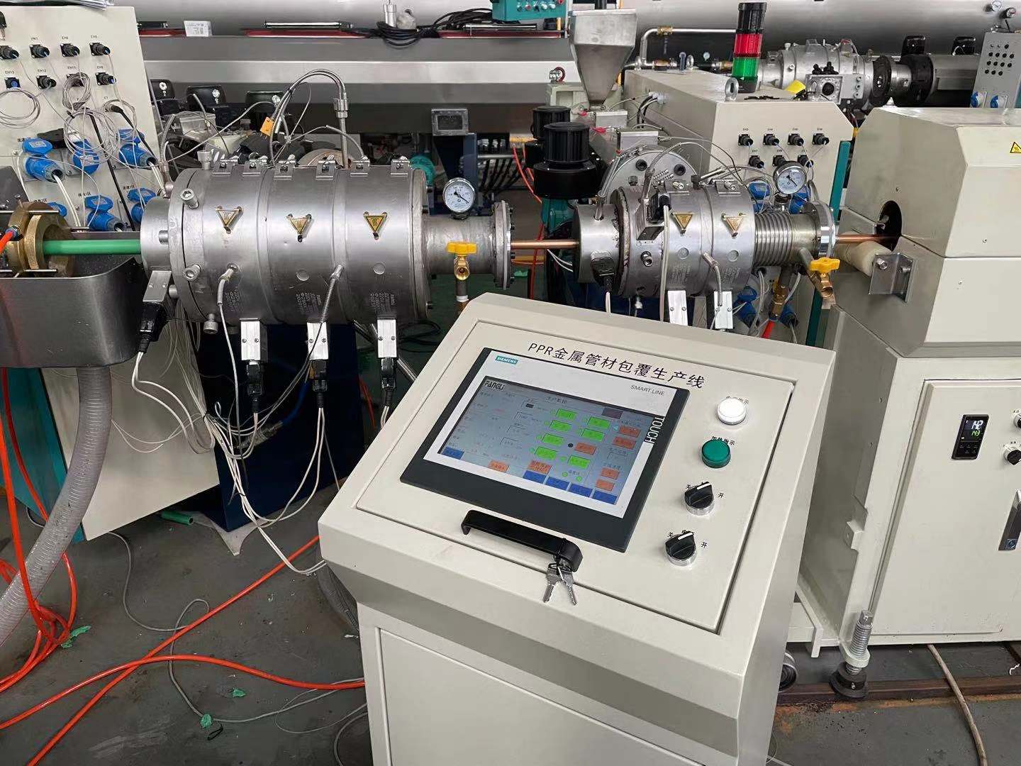 Hvordan vedlikeholde rørproduksjonslinje for sammensatt materiale